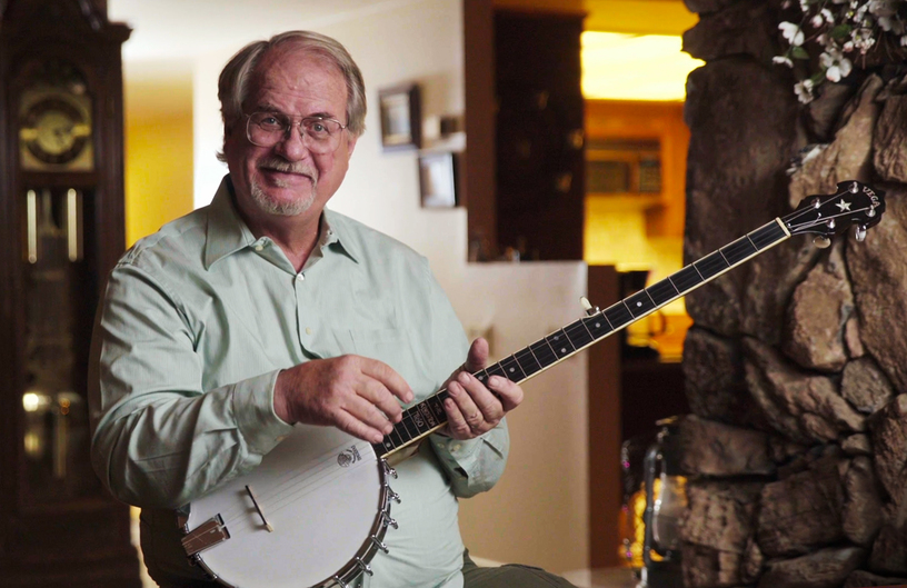 Greg Deering with a banjo
